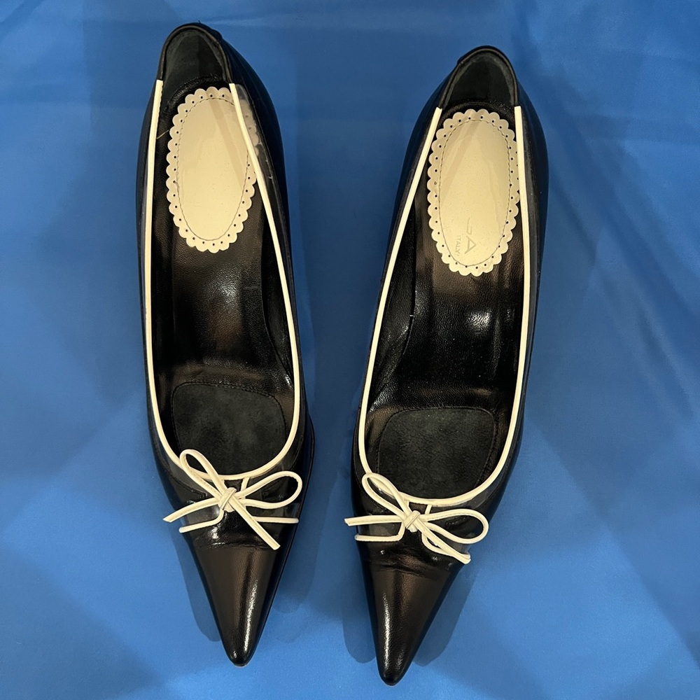 Black Via Spiga Bow Tie Pumps
